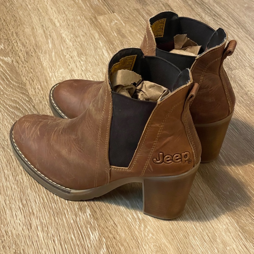 Jeep Women's Brown Ankle Boots